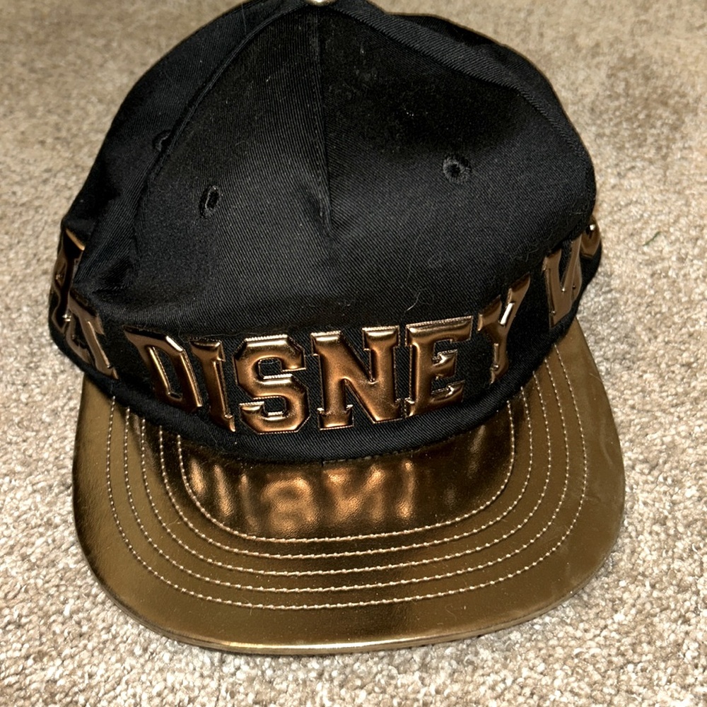 Disney Parks Walt Disney World Black & Gold Cap NEW/NWT